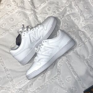 New Balance Women SIZE US 9 $110